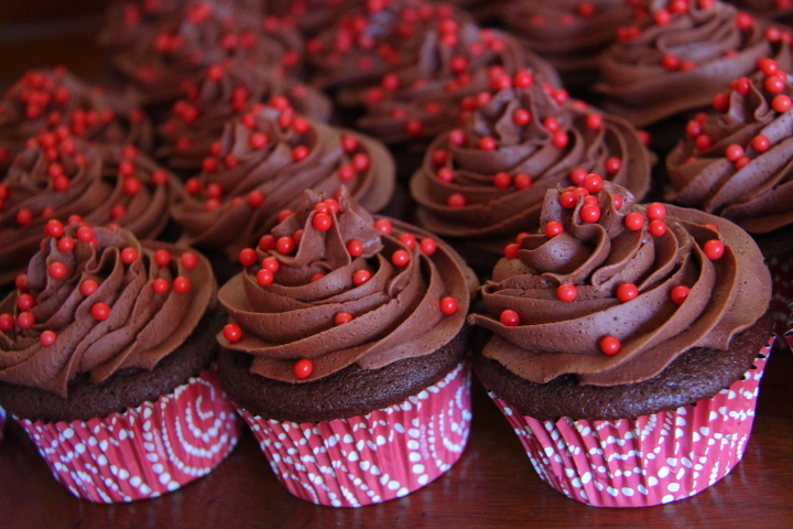 Chocolate Chili Cupcakes - Blog - homeandawaywithlisa